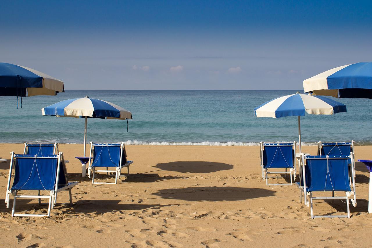 Makauda Beach Sciacca Luaran gambar