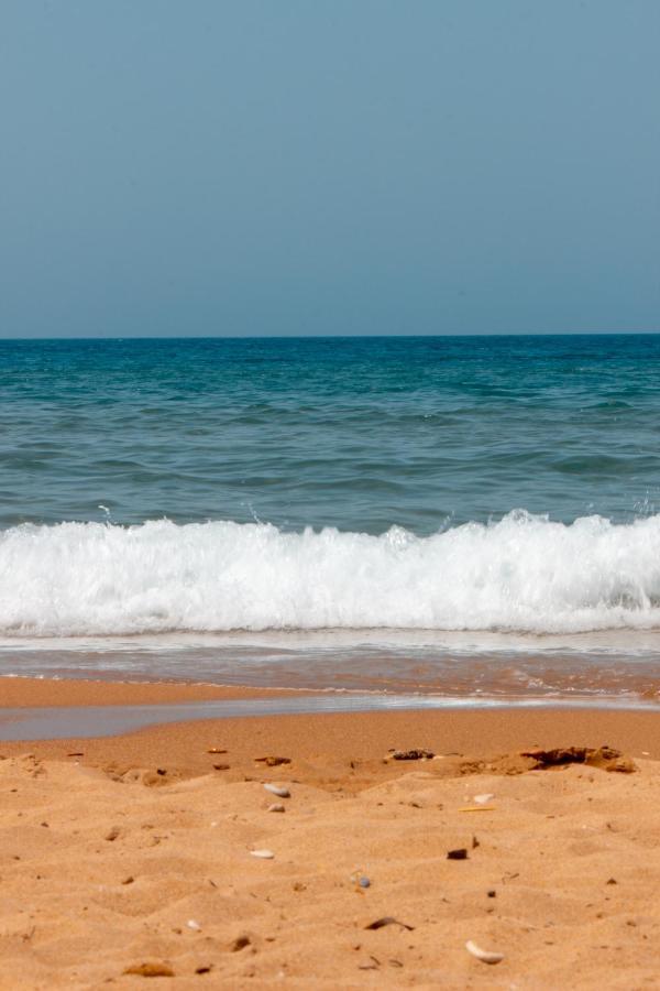 Makauda Beach Sciacca Luaran gambar
